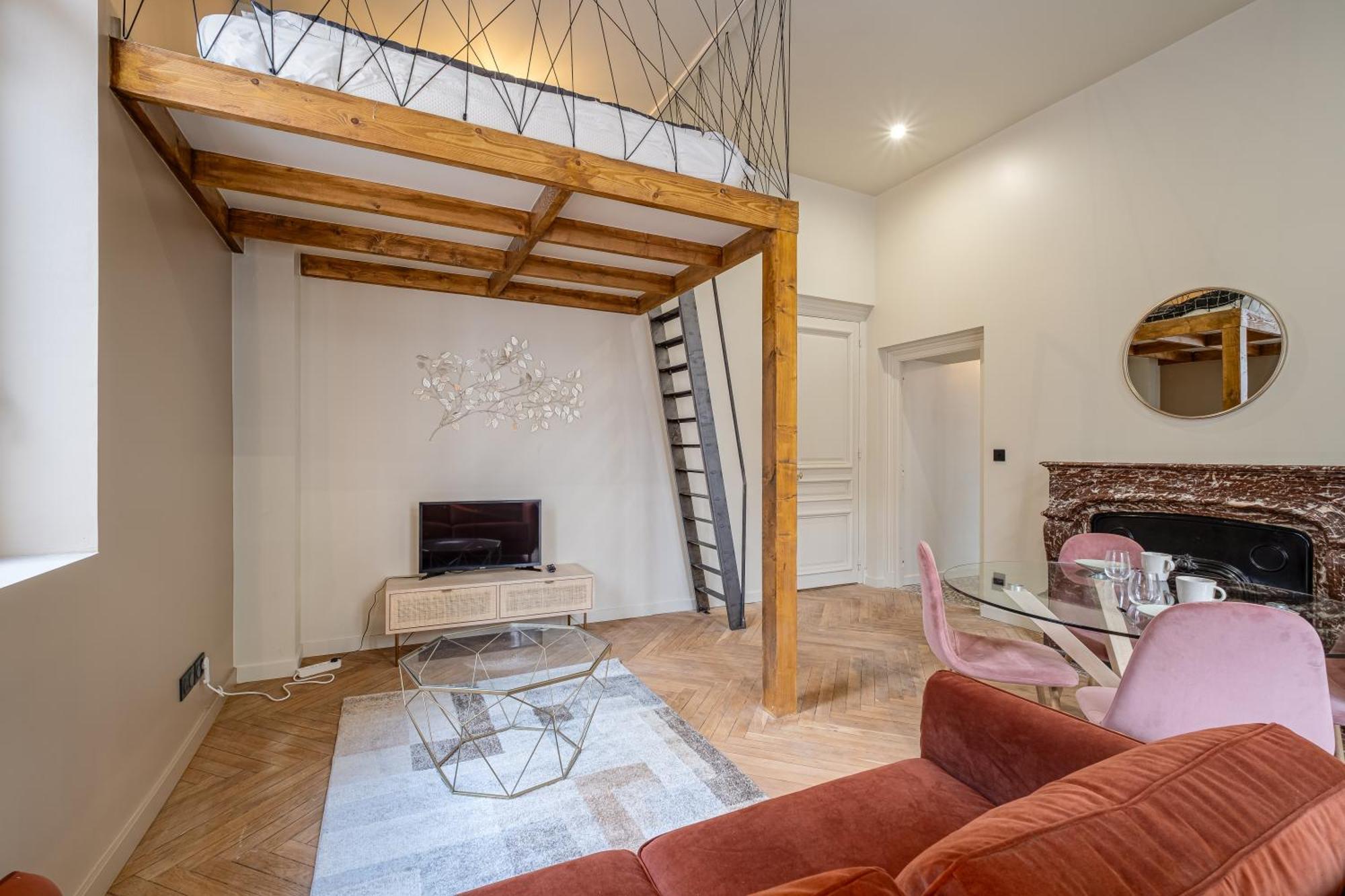 Le Poudre Cours Fauriel Magnifique Appartement Saint-Etienne  Exterior foto